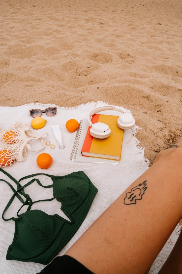 Best Things to Take to the Beach: Essential Items for a Fun Day in the Sun
